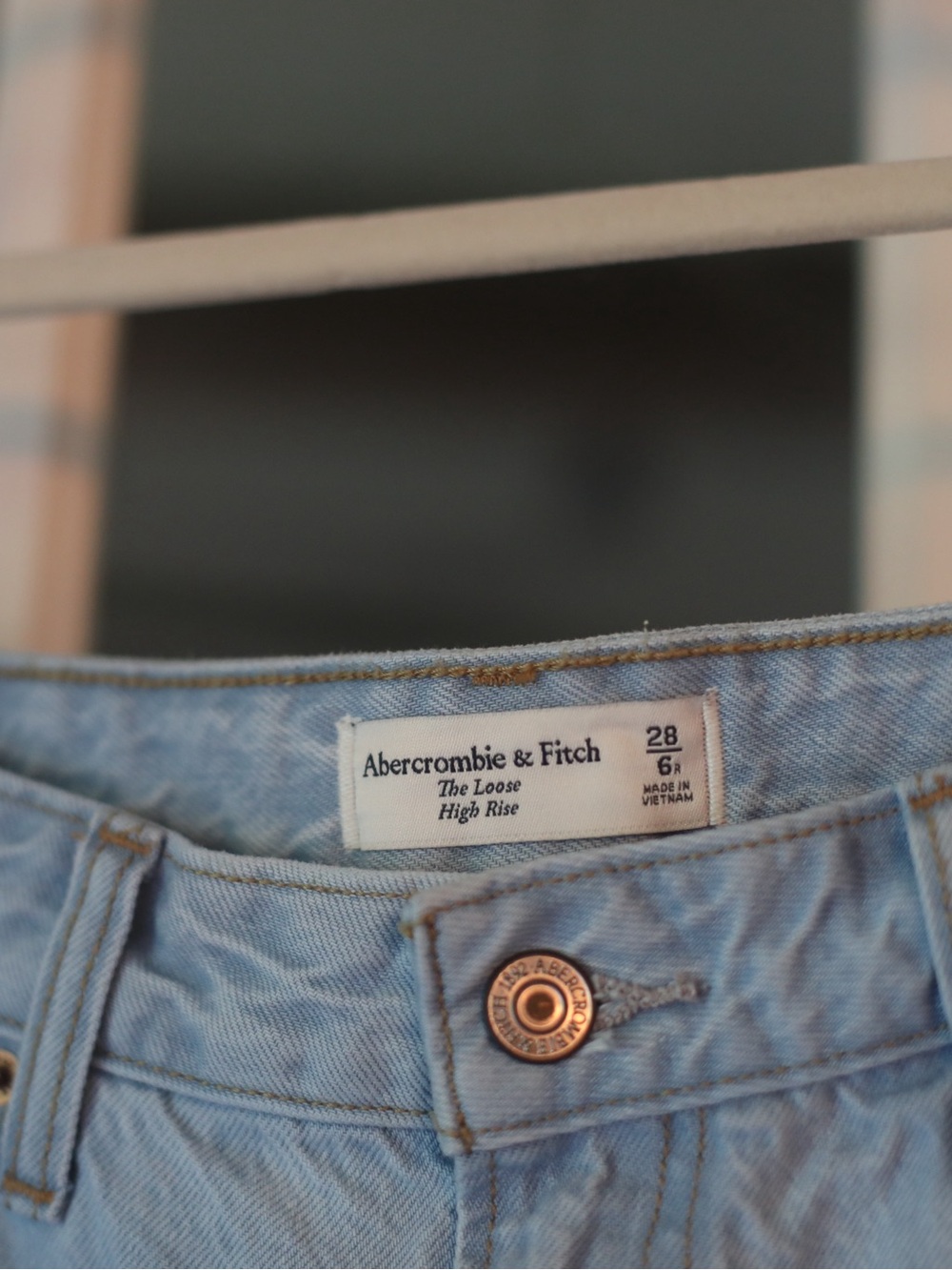 Curve Love Abercrombie & Fitch The Loose High Rise Jean, Women’s Size 28 (6R) - Picture 3 of 9